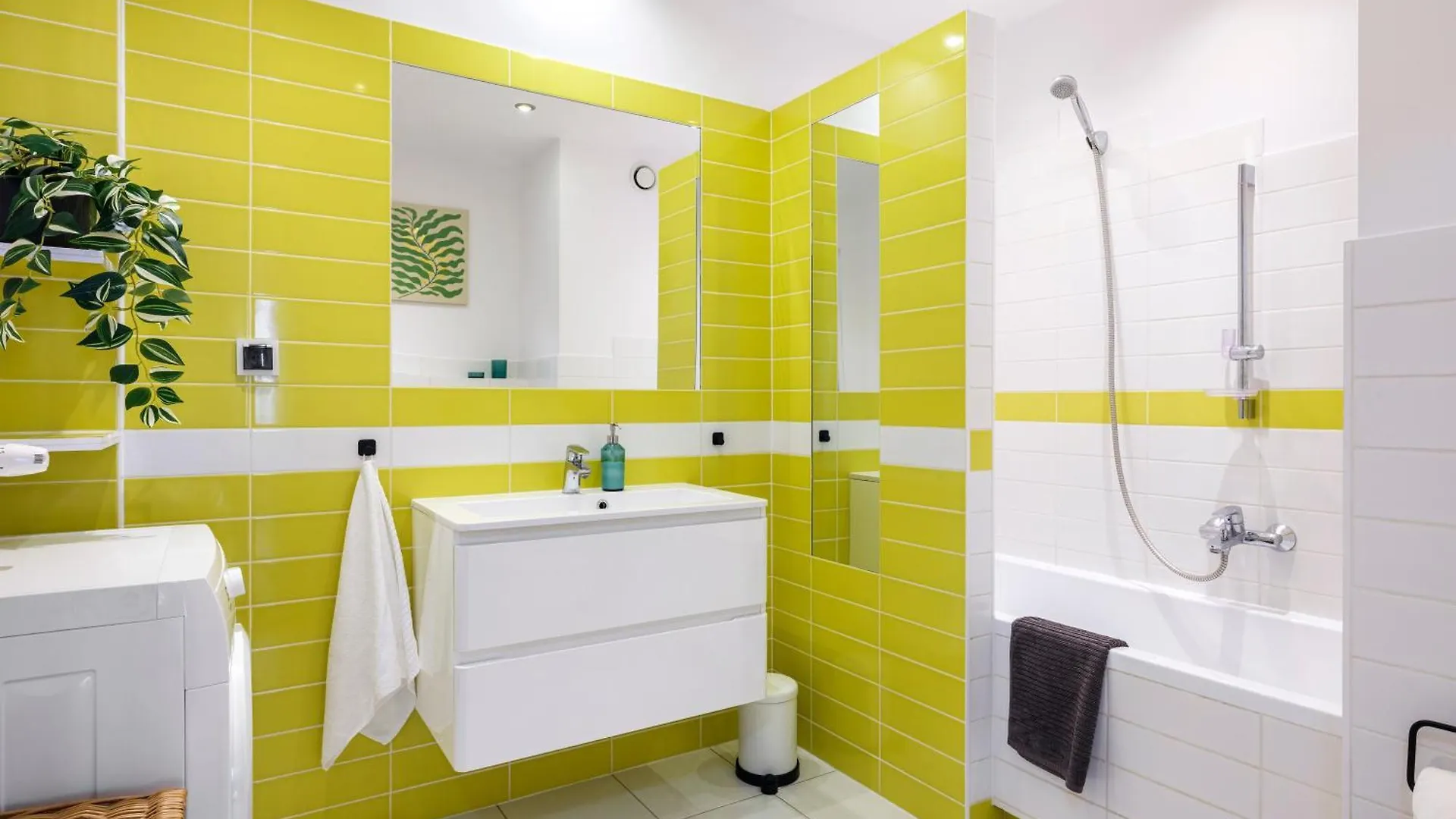 Rewers Apartment - Swietokrzyska St Krakow
