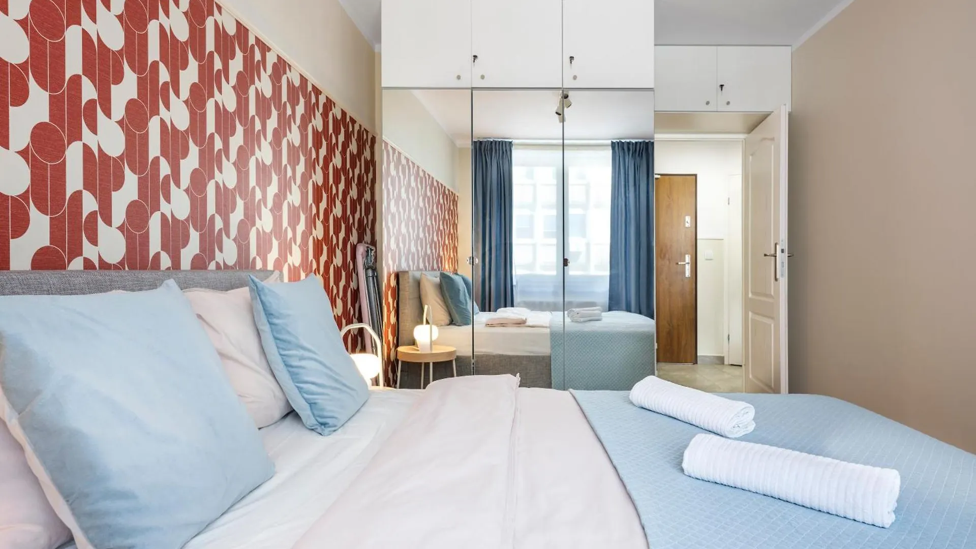 Rewers Apartment - Swietokrzyska St Krakow Poland